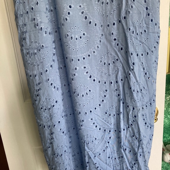 Lavender rayon eyelet sundress—COPY. $20 - Picture 2 of 5